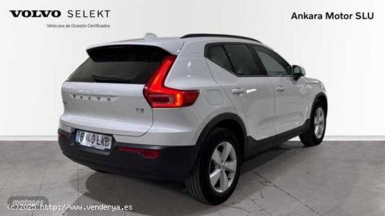 Volvo XC40 1.5 T3 MOMENTUM 5P de 2020 con 48.628 Km por 25.500 EUR. en Alicante