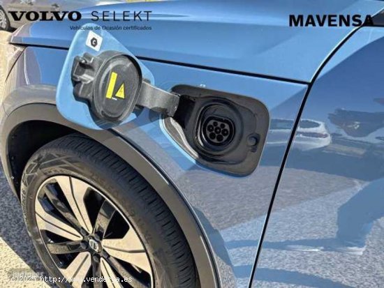 Volvo XC40 XC40 Recharge Plus, T4 plug-in hybrid, Electrico/Gasolina, Dark de 2022 con 18.583 Km por