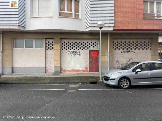 Lonja de obra en Iberre, junto al colegio de Iberre y  pryecto  de construcción de 500 viviendas en