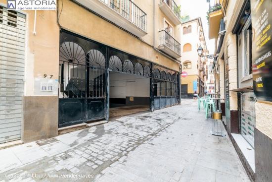 Estupenda plaza de Garaje en el centro de Granada! - GRANADA