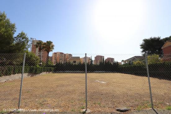 Terreno urbano 900 m2 en Campoamor a 500 m de la playa - ALICANTE