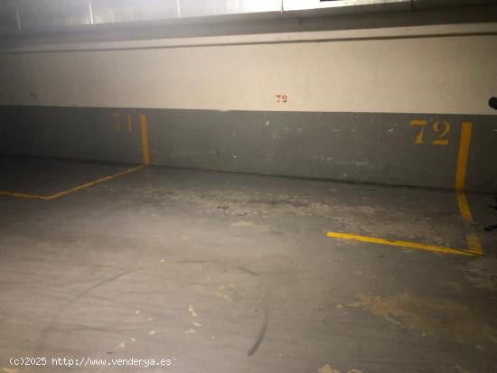 VENTA DE LOTE PARKING COCHE GRANDE Y MOTO EN ZONA 22@ - BARCELONA