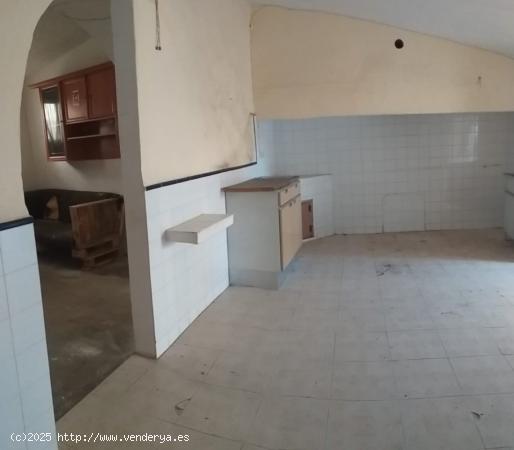 Casa con condiciones inmejorables en Valdefuentes - CACERES