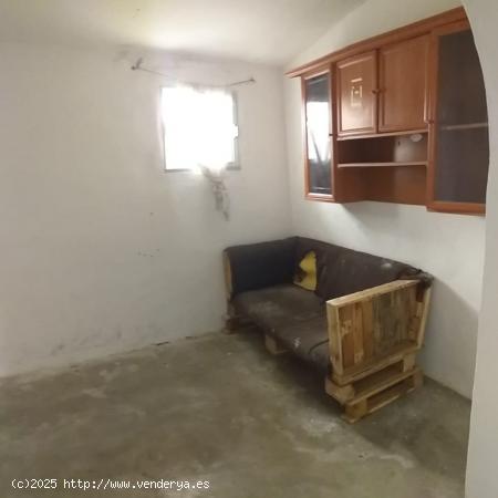 Casa con condiciones inmejorables en Valdefuentes - CACERES