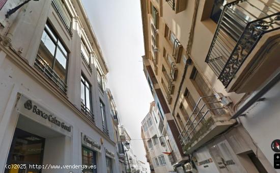 EDIFICIO EN ALQUILER PINTORES GRAN OPORTUNIDAD - CACERES