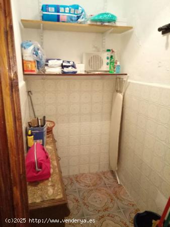 Se vende vivienda en Valdesalor reformada, con patio - CACERES