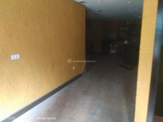  MAGNÍFICO LOCAL COMERCIAL EN CÁNOVAS - CACERES 