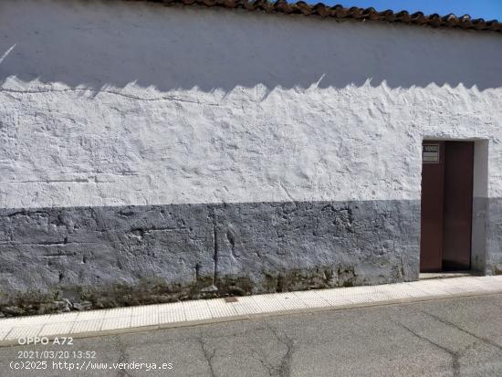 Parcela urbana de 180m2 en Valdefuentes en el corazón del pueblo - CACERES