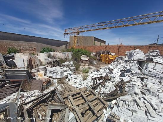  Terreno para uso industrial en la charca musia !!! - CACERES 