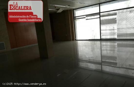 Se vende local 205 m2, zona San Blas - ALICANTE