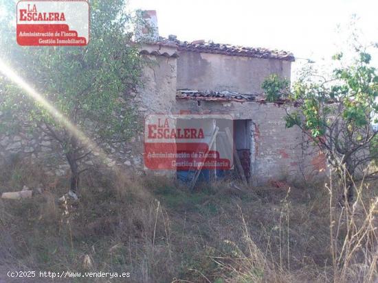 PORTELL DE CATÍ. 88 HA. DE SUELO NO URBANIZABLE EN CASTALLA. - ALICANTE