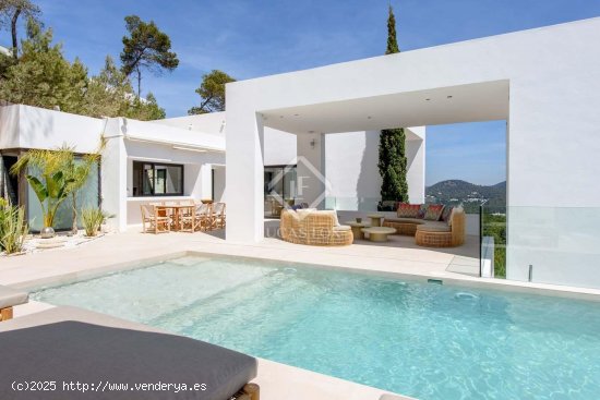 Casa en venta en Santa Eulalia del Río (Baleares)