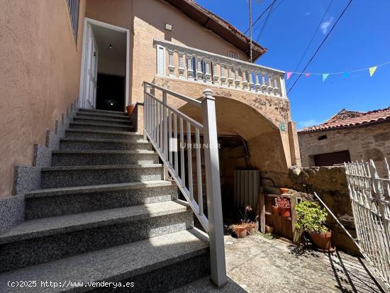 ¡¡¡ ATENCIÓN !!! Casa REFORMADA con FINCA, en CACHAMUIÑA a 4 km. de Ourense. - ORENSE