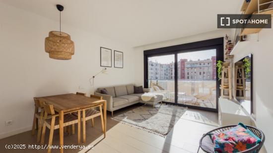 Apartamento entero de 3 habitaciones en Barcelona. - BARCELONA