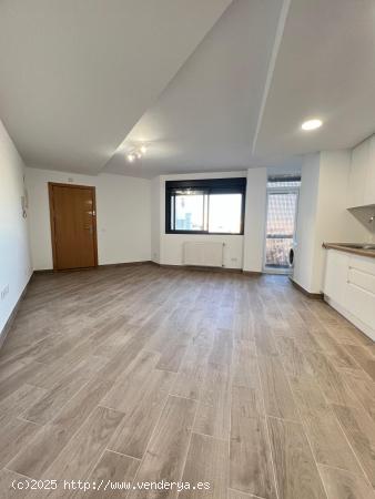 ¡Descubre tu nuevo hogar! InmoRenta te presenta este exclusivo piso en Arroyomolinos - MADRID