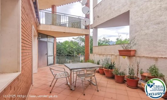 Unifamiliar adosada en venta  en Roses - Girona