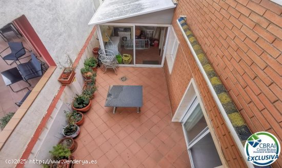 Unifamiliar adosada en venta  en Roses - Girona