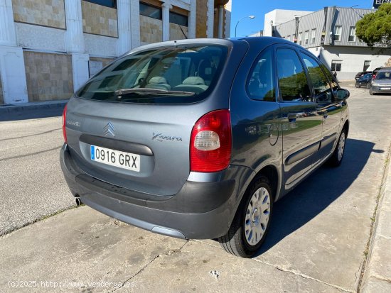 Citroën Xsara Picasso 1.6 HDI LX 92 CV CERTIFICADO DE KILOMETROS Y CARROCERIA - Malaga