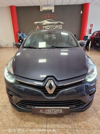 RENAULT Clio en venta en Santa Cruz de Tenerife (S.C. Tenerife) - Santa Cruz de Tenerife