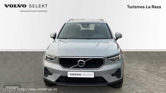 Volvo XC40 TODOTERRENO 2.0 B3 CORE AUTOMATICO 163CV 5P de 2024 con 10 Km por 37.900 EUR. en Sevilla