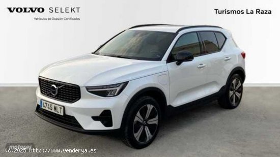  Volvo XC40 TODOTERRENO 2.0 B3 PLUS DARK AUTOMATICO 163CV 5P de 2023 con 10.975 Km por 41.900 EUR. en 