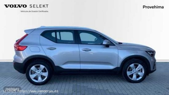 Volvo XC40 XC40 Core, B3, Gasolina de 2024 con 17.316 Km por 33.900 EUR. en Albacete