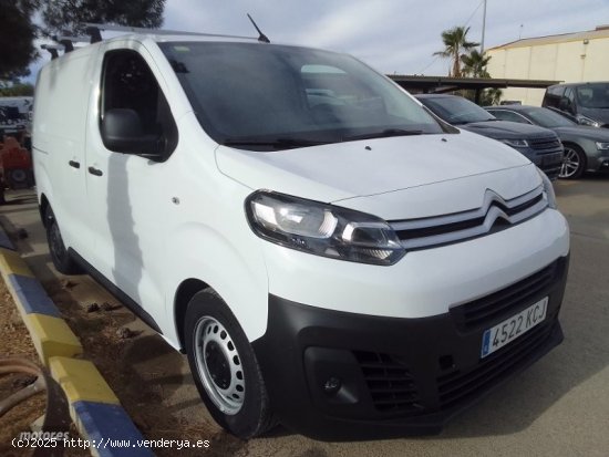 Citroen Jumpy 1.6 HDI 115 CV FURGON. de 2017 con 172.000 Km por 15.000 EUR. en Murcia