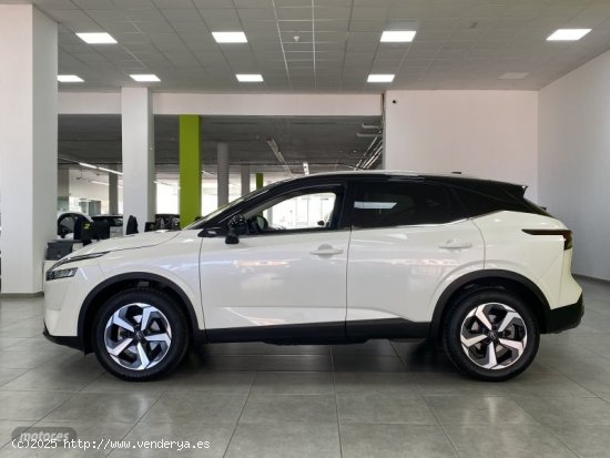 Nissan Qashqai DIG-T 103kW mHEV N-Connecta de 2023 con 45.000 Km por 25.800 EUR. en Malaga