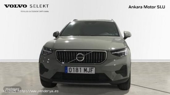 Volvo XC40 Recharge Core, T4 plug-in hybrid,Electrico/Gasolina, Bright de 2023 con 17.279 Km por 37.