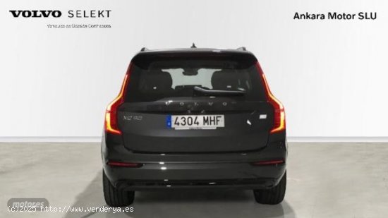 Volvo XC 90 Recharge Plus, T8 plug-in hybrid eAWD, El?ctrico/Gasolina, Dark, 7 asientos de 2023 con 