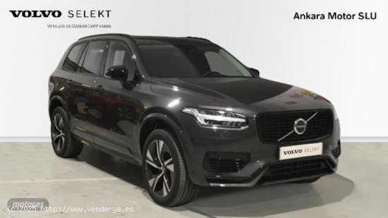 Volvo XC 90 Recharge Plus, T8 plug-in hybrid eAWD, El?ctrico/Gasolina, Dark, 7 asientos de 2023 con 