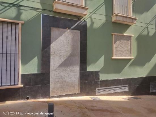  Edificio en construccion detenida: 4 pisos + 2 duplex + 12 garajes - ALICANTE 