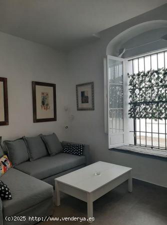 BONITO APARTAMENTO LISTO A OCUPAR - CADIZ