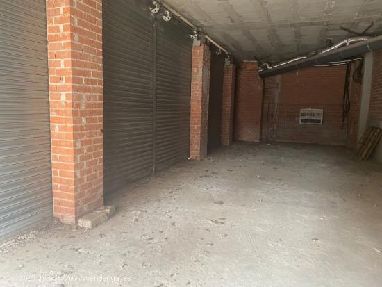 Se alquila local comercial en Vilamarxant. - VALENCIA