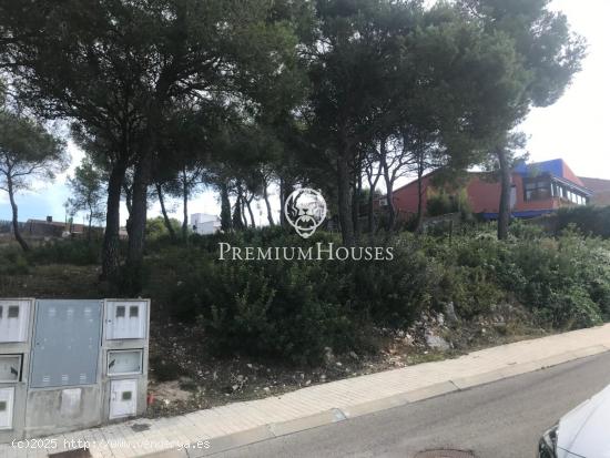 Terreno muy plano con excelentes vistas al mar a la venta - BARCELONA