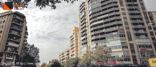 VENTA DE OFICINA DE 308M2 EN AVENIDAS - BALEARES