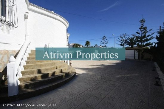 Villa en alquiler en Torrevieja (Alicante)