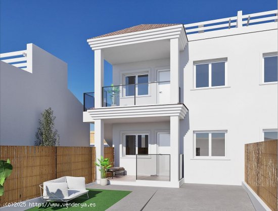 Chalet en venta a estrenar en Castalla (Alicante)