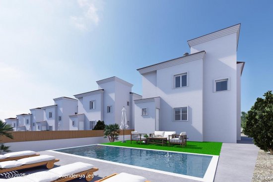 Villa en venta a estrenar en Castalla (Alicante)