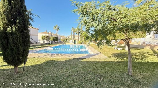 Bungalow en venta en Torrevieja (Alicante)