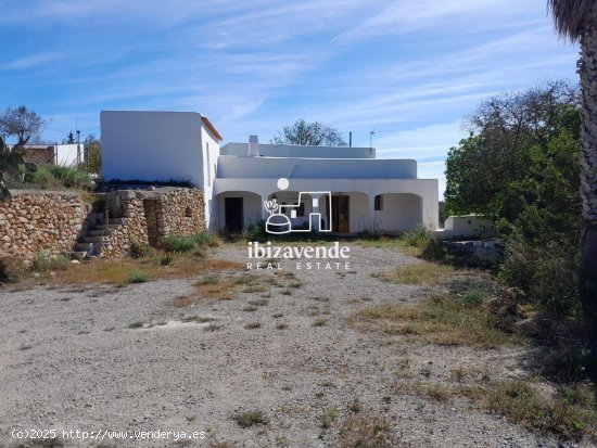 Chalet en venta en Sant Joan de Labritja (Baleares)