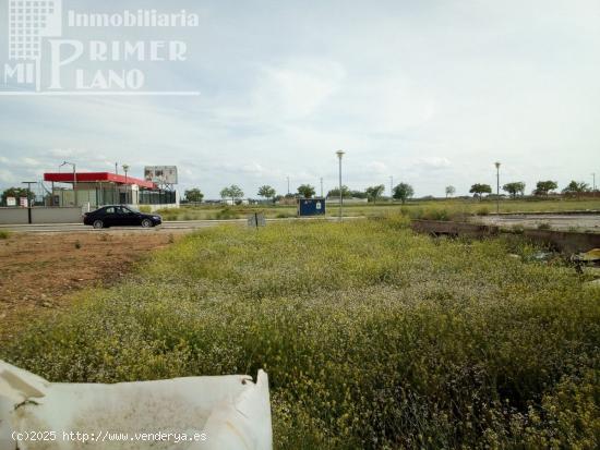 Solar en la zona Poligono 20, con 350 m2 de parcela y 11 metros fachada - CIUDAD REAL