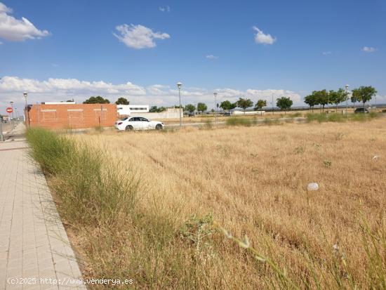 Se vende solar, junto avda Don Antonio Huertas y calle Concordia, con 819 m2, ahora por solo 204750 