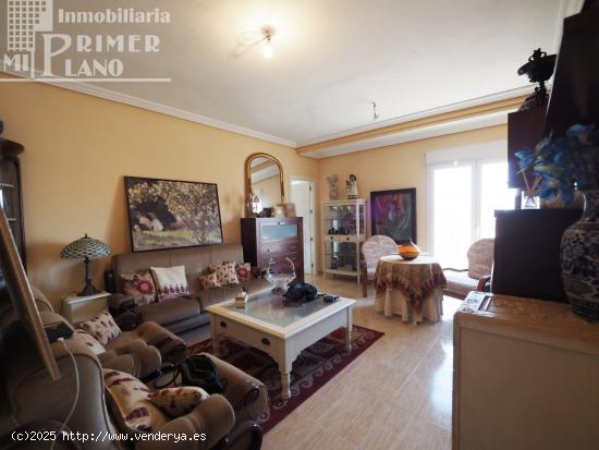 Se vende piso de 2 habitaciones y 2 baños nuevo a estrenar, en el centro Tomelloso - CIUDAD REAL