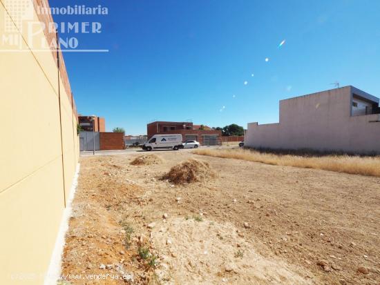 Solar en venta en Poligono 20, de 230 m2 de parcela y 12 metros de fachada por solo 70.150 euros - C