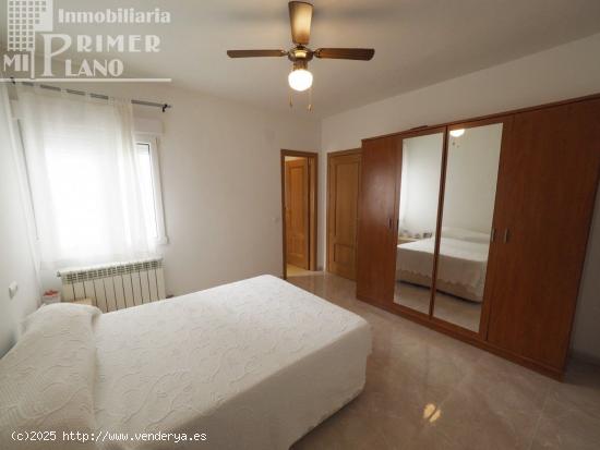 Se vende atico de 2 habitaciones y 2 baños en calle Socuellamos - CIUDAD REAL