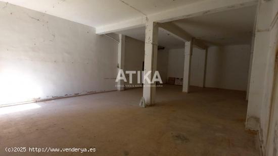 LOCAL COMERCIAL EN VENTA, EN ZONA EL LLOMBO DE ONTINYENT. - VALENCIA