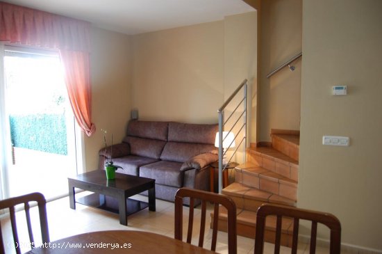 Unifamiliar adosada en venta  en Figueres - Girona