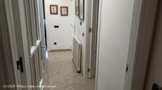 Unifamiliar adosada en venta  en Sant Boi de Llobregat - Barcelona