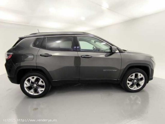 Jeep Compass Diesel ( Compass 2.0 Mjt Limited 4x4 AD Aut. 103kW )  - Sabadell